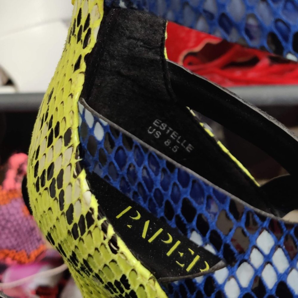 Statement Heels - Picture 2 of 6